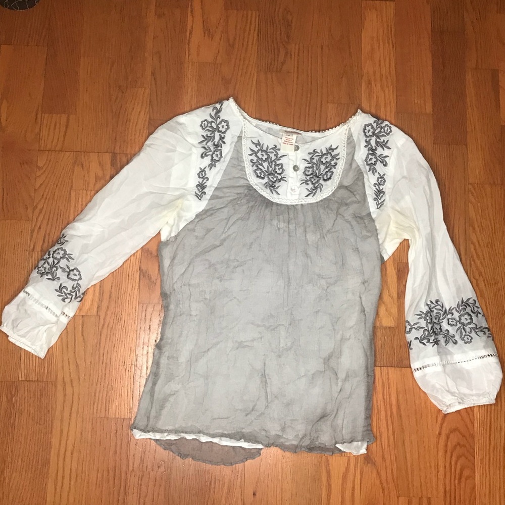 Sundance silk and cotton grey and white blouse